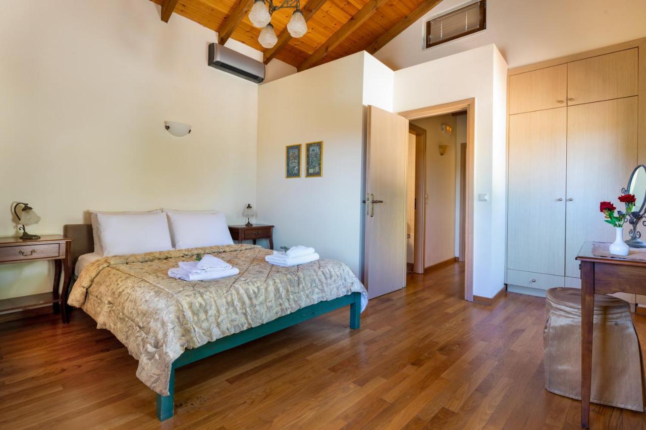 Villa Erontas - Private Heated Jacuzzi Makhairoí Zewnętrze zdjęcie